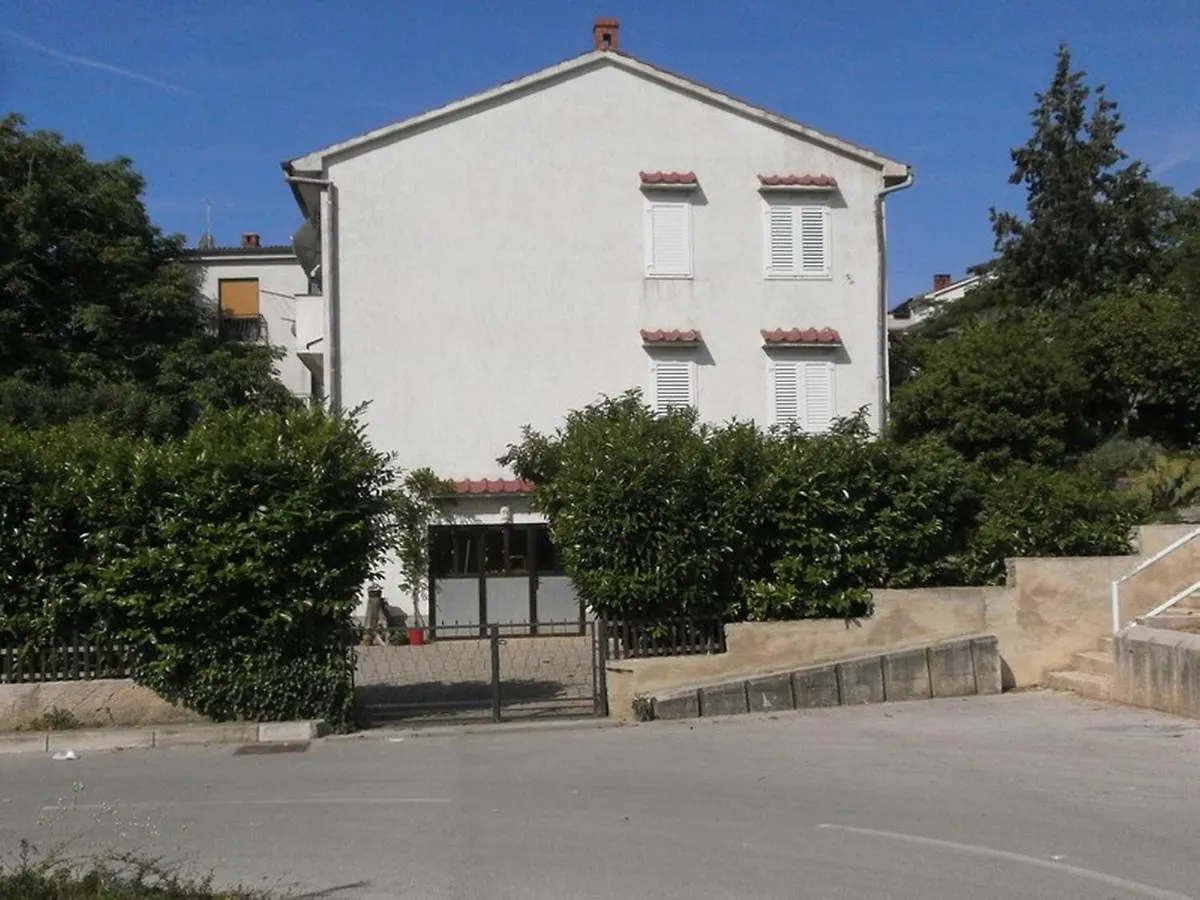 Adults Only Apartment Biserka Close To Town Centre クルク